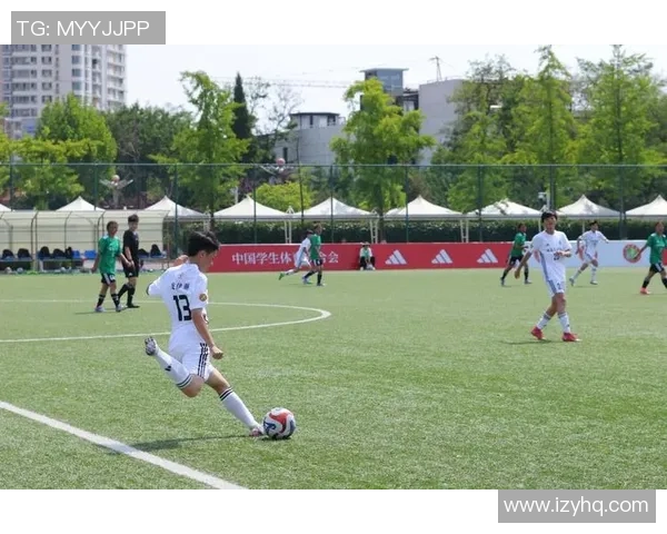 足球大体育引领全球热潮助力青少年成长与健康发展